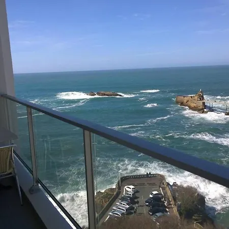 Agtbab アパート *